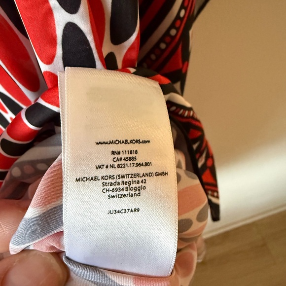 Michael Kors Poncho - Picture 5 of 5